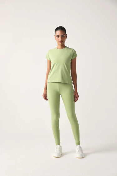 #color_kiwi-green