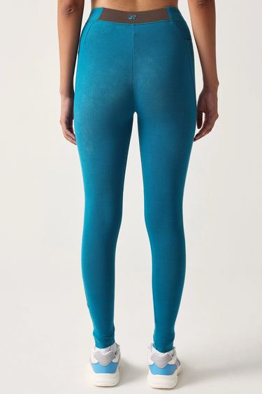 #color_crystal-teal
