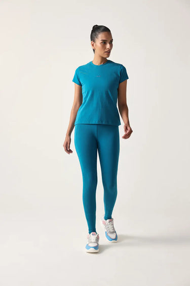 #color_crystal-teal