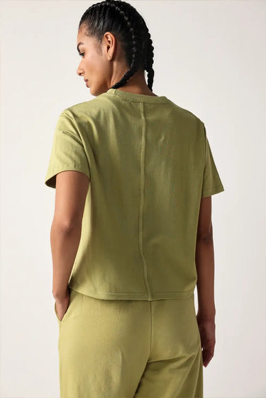 #color_kiwi-green