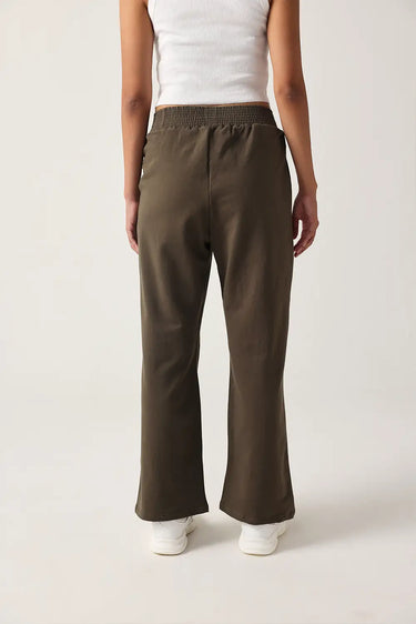 #color_tarmac-brown
