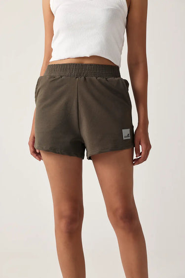 #color_tarmac-brown