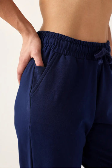 #color_true-navy