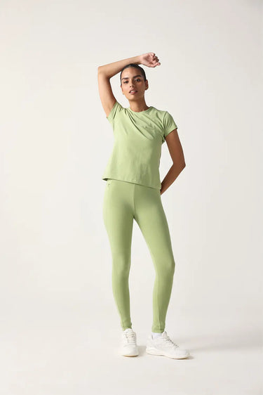 #color_kiwi-green