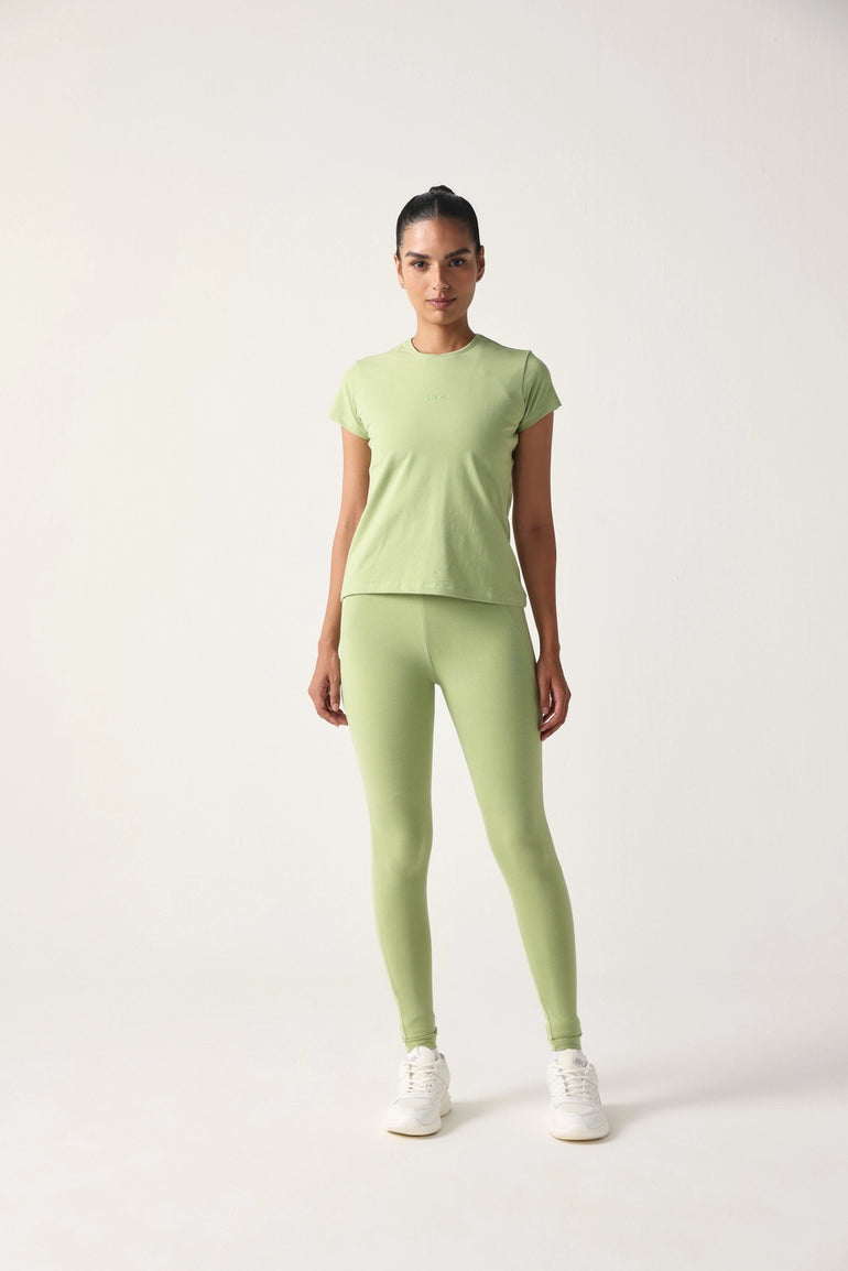 #color_kiwi-green