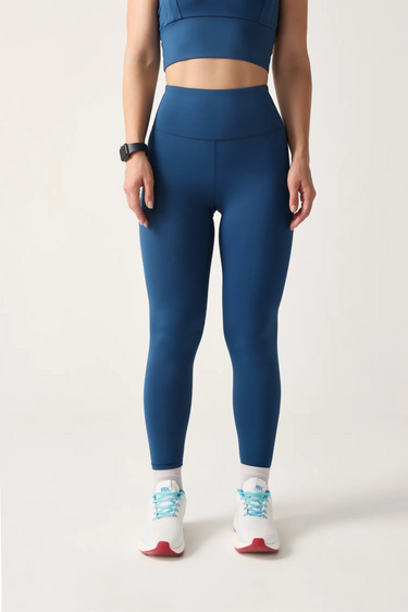Play Sculpt Leggings - sculpting, subtly sheeny, high-compression